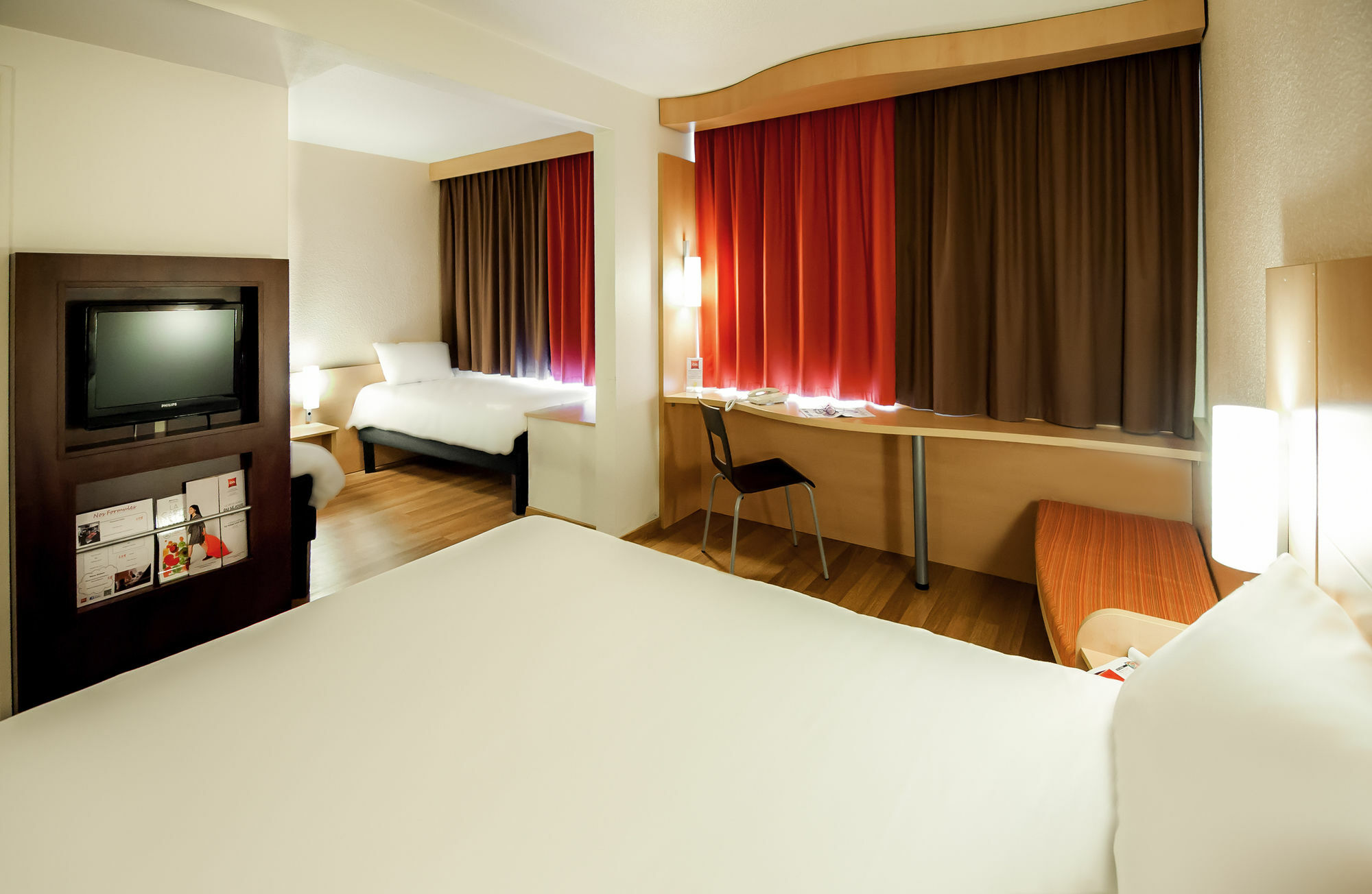 B&B Hotel Les Sables-D'Olonne Centre Gare Exterior foto
